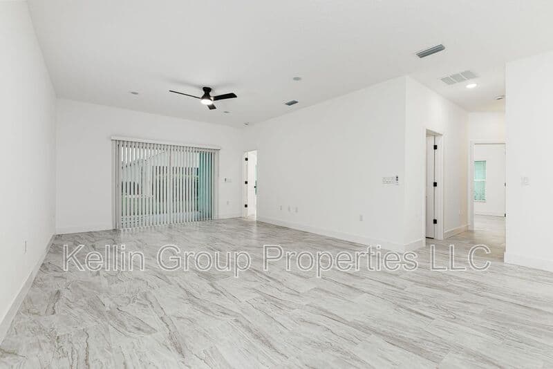 Winter Haven House: 3845 Osprey Pointe Cir