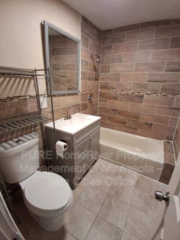 Saint Paul Condo: 1972 Minnehaha Ave E