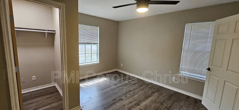 Corpus Christi House: 6014 Lipes Boulevard