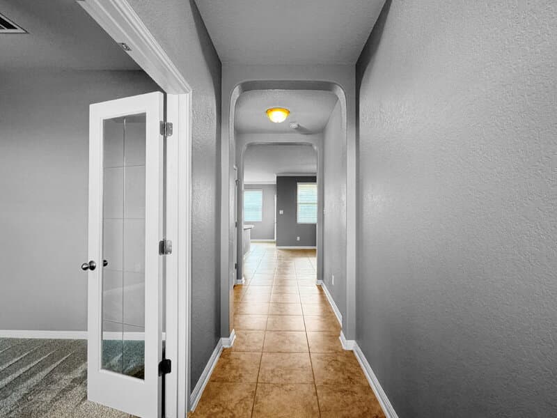 San Antonio House: 11307 Decidedly