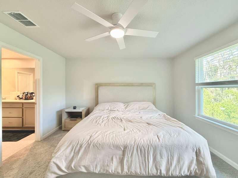 Brandon Townhome: 1124 Creek Valley Court - 1