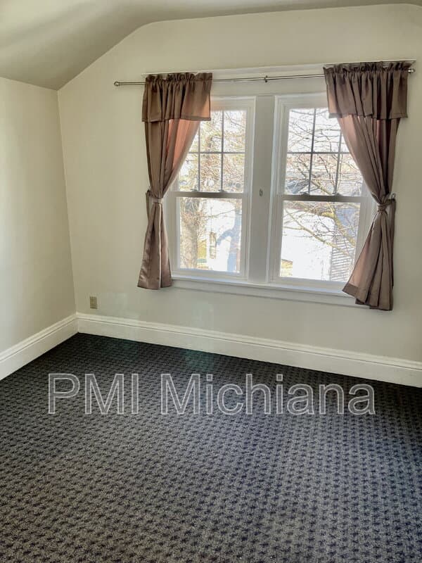 South Bend Condo: 232 La Porte Avenue