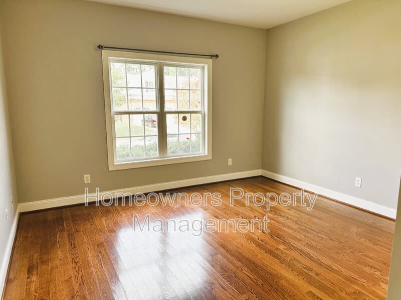 Fayetteville House: 4041 Windy Fields Dr