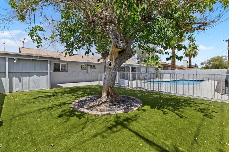 Tempe House: 923 E Wesleyan Dr