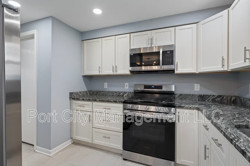 Baltimore Townhome: 1507 Retreat Street - 1