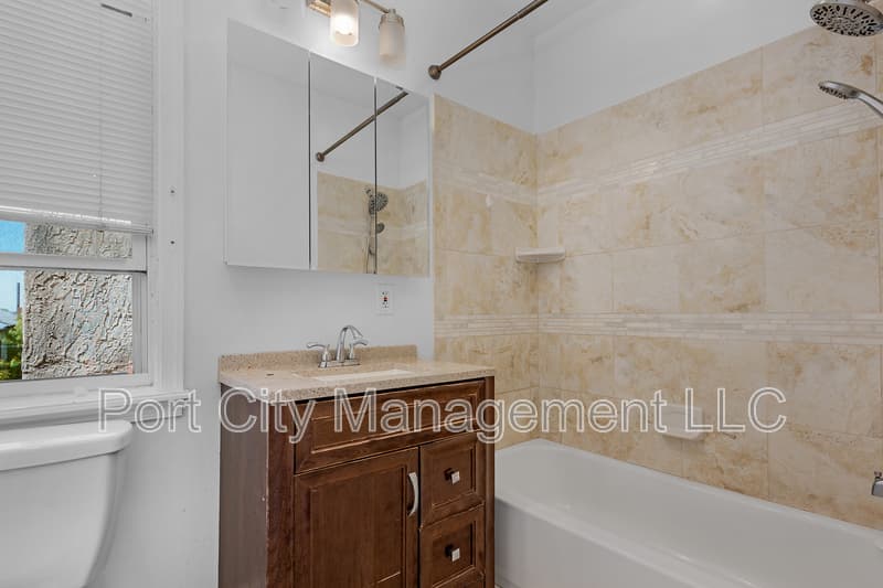 Baltimore Townhome: 2534 McCulloh Street