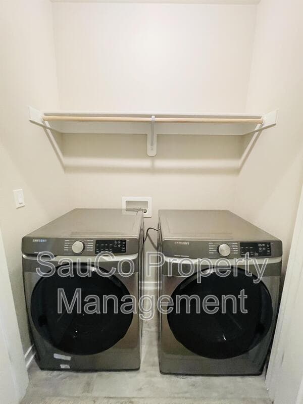 Beaverton House: 17153 SW Woodpecker Ln