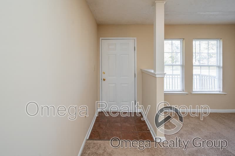 Jemison Condo: 156 Patton St W