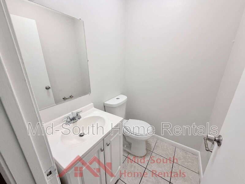 Memphis House: 5151 Corkwood Dr
