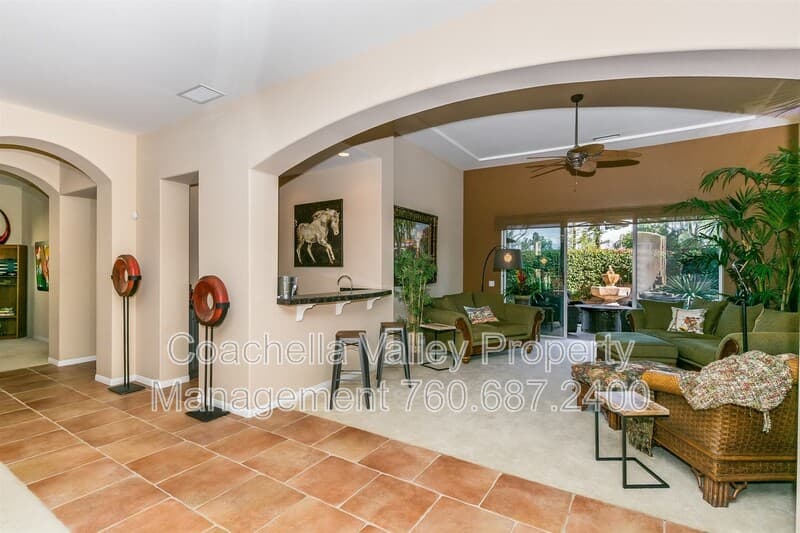 Palm Desert House: 26 Calle Lantana