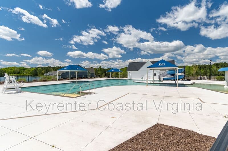 Smithfield Condo: 153 Kenny Ln