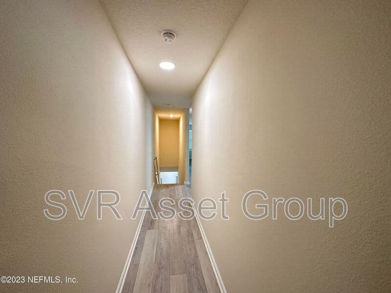 Jacksonville House: 257 ARALIA LN