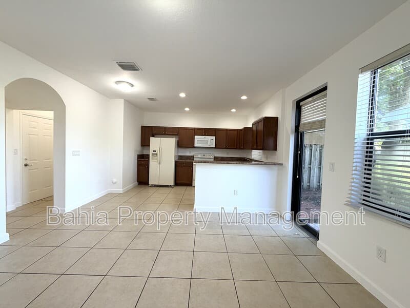 Homestead House: 23364 SW 113th Psge