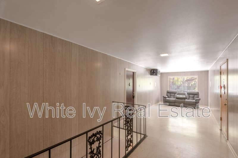 Huntsville Condo: 818 University Ave