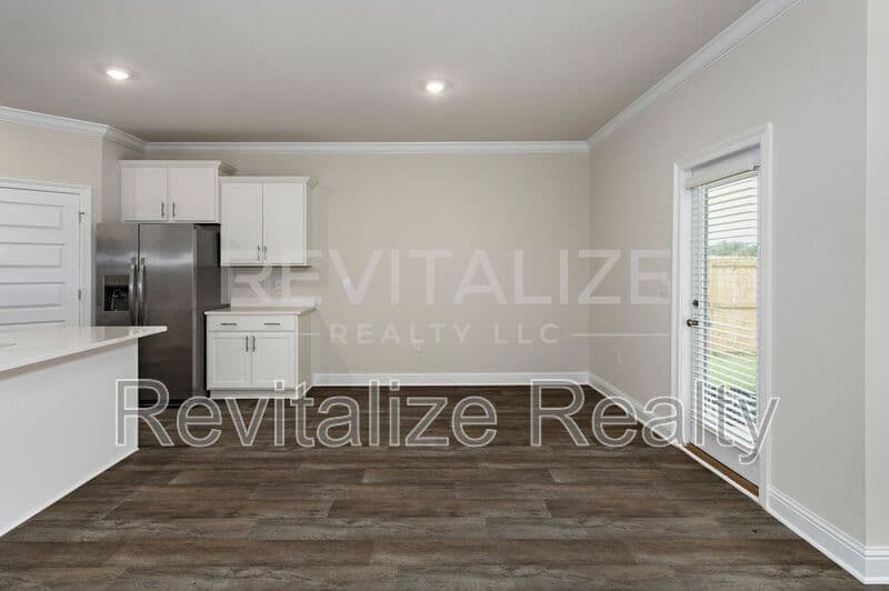 Foley House: 14543 Dayton Cir
