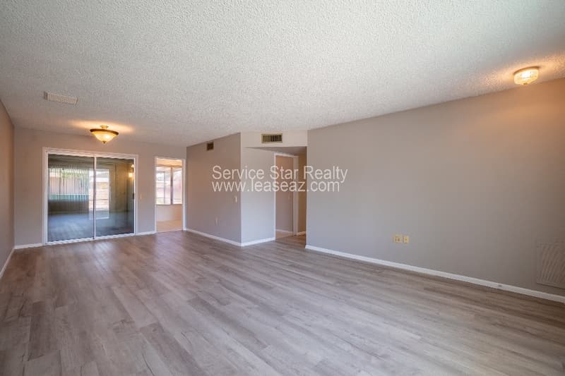 Sun City House: 17230 N Palo Verde Dr