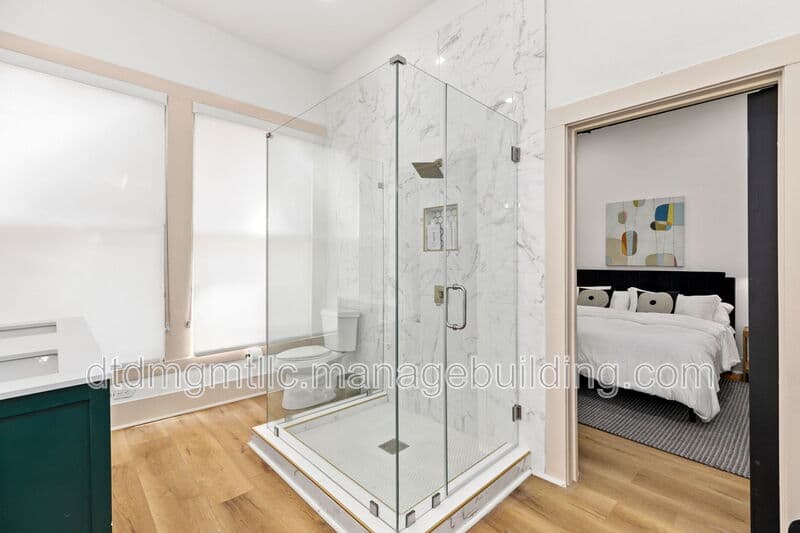 San Antonio Condo: 110 East Craig Place