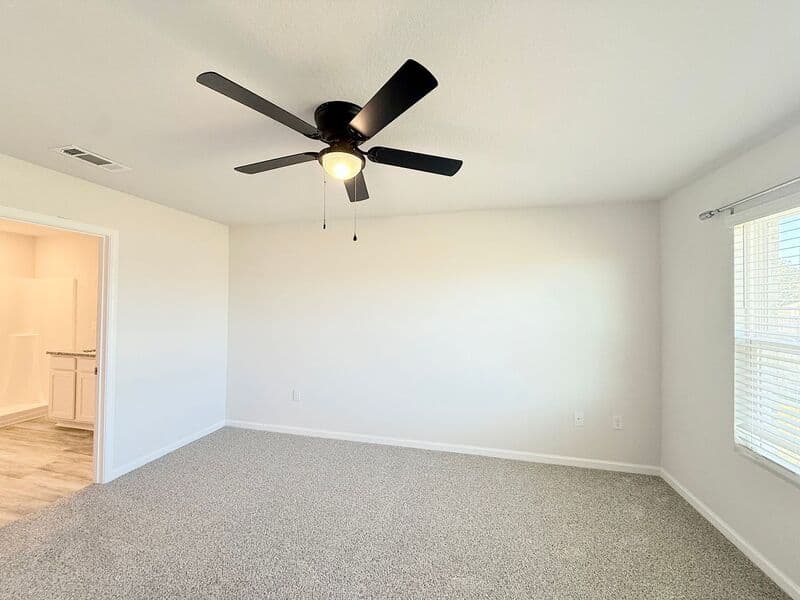 Milton House: 5487 Silverbell Dr