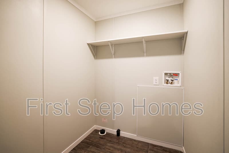 Greenville House: 133 Appaloosa Dr