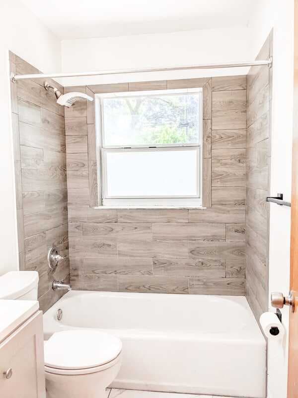 St. Petersburg House: 10520 54th Avenue North
