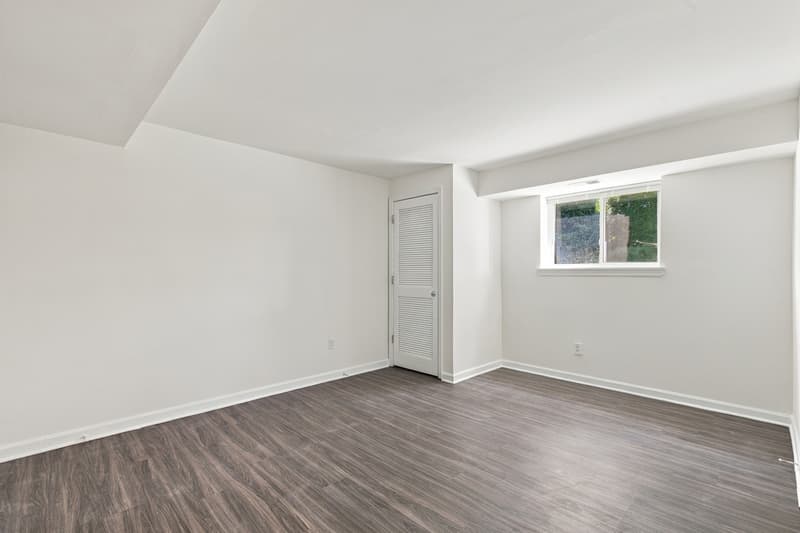Baltimore Condo: 5001 Midwood Avenue