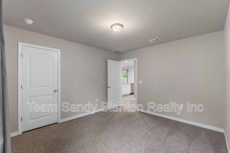 Milton House: 3210 Electra Drive