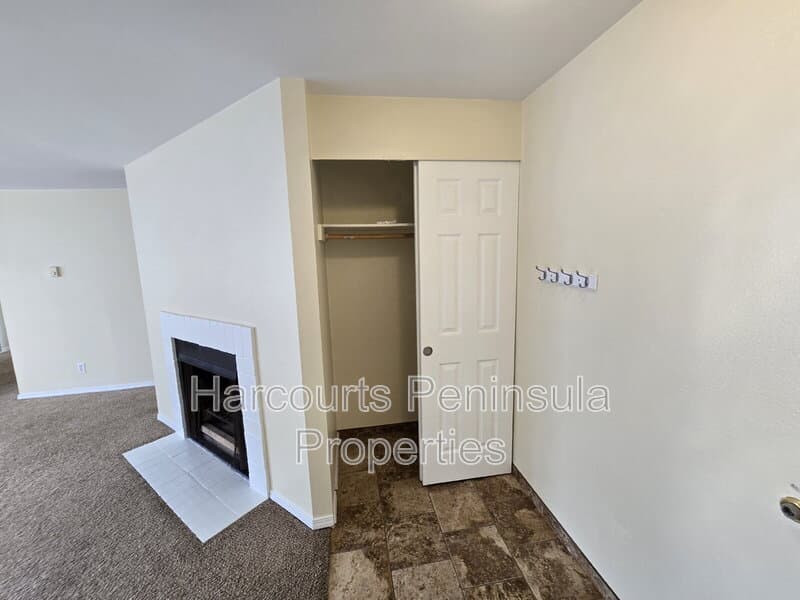 Port Orchard Condo: 1322 Sherman Avenue