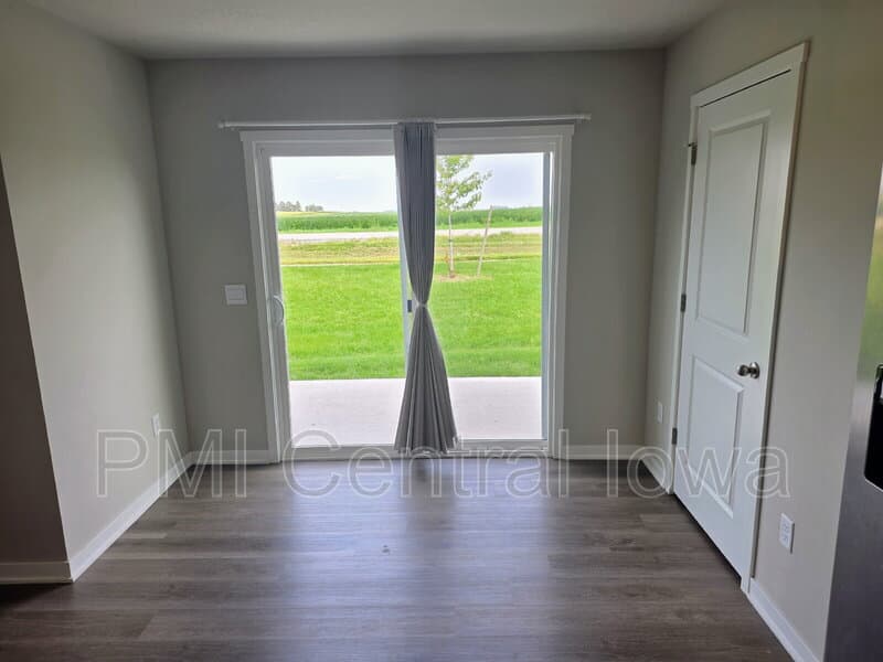 Ankeny Townhome: 1631 Northeast Crossing Oaks Lane