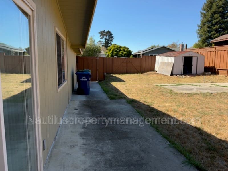 Santa Cruz House: 2349 Harper Street
