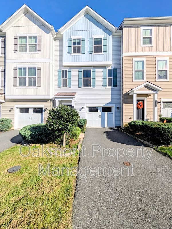 Fredericksburg House: 1322 Hudgins Farm Circle