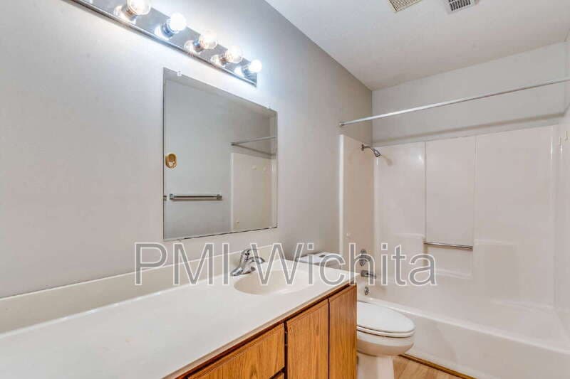 Wichita Condo: 759 N Illinois St