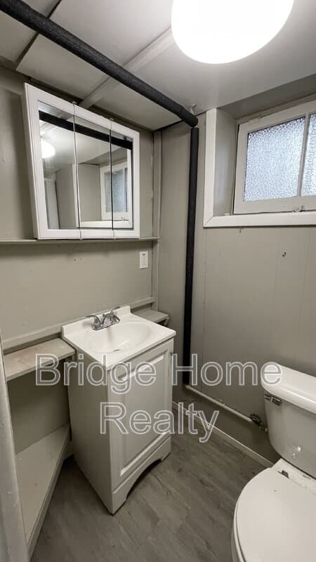 Sharon Condo: 239 Ormond Avenue