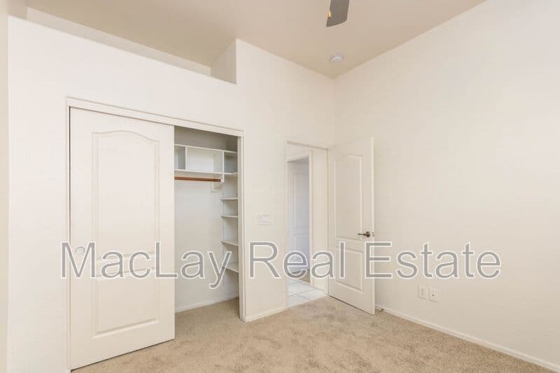 Chandler House: 3820 S Barberry Pl