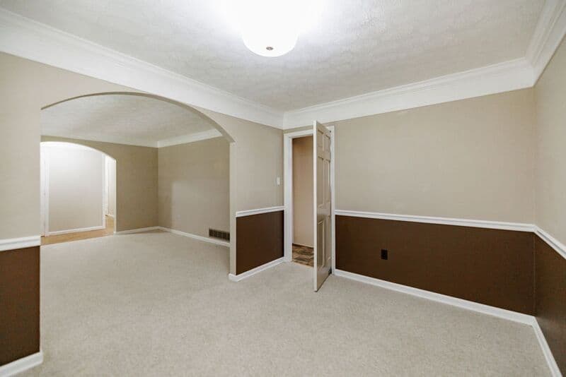 Watkinsville House: 1110 Maple Cir