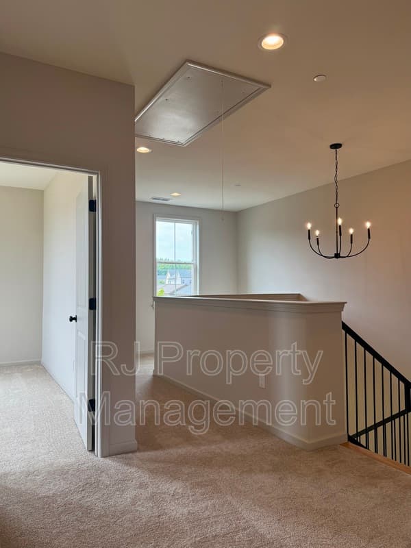 Collierville Townhome: 924 Aldwick Dr