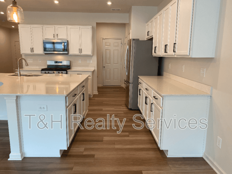 Fishers House: 14073 Tenbury Way