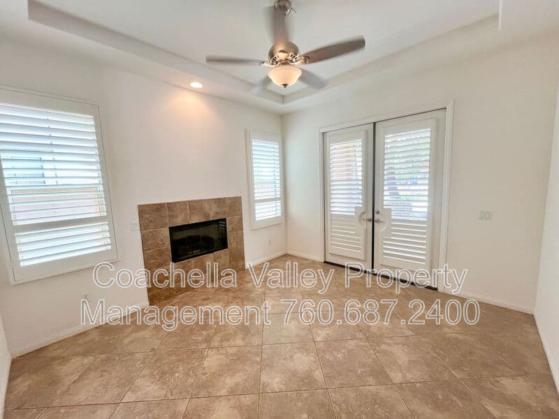 Cathedral City House: 511 Via Assisi