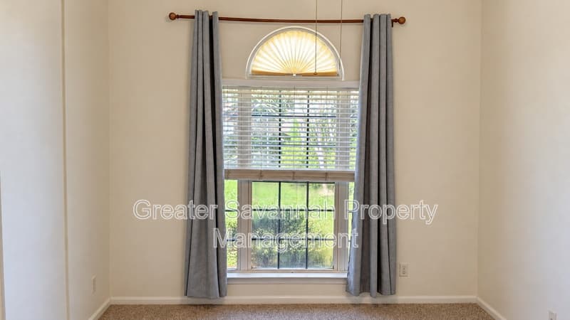 Pooler House: 12 Ashwood Court