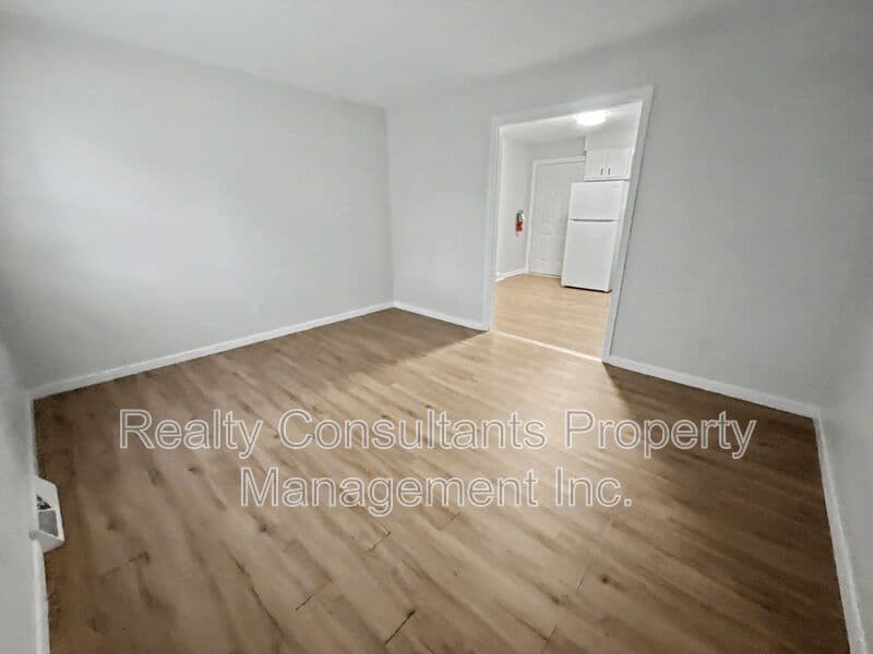 Greensboro House: 1813 Walker Avenue