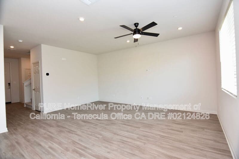 Menifee House: 26927 Colorado Drive