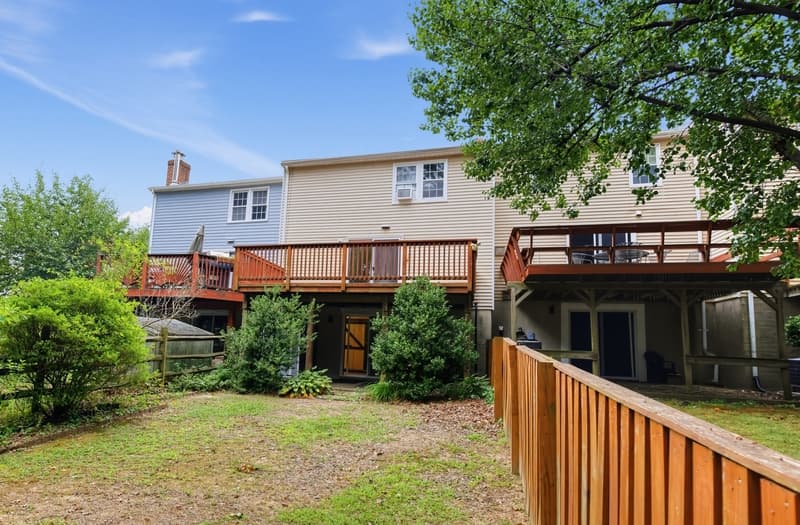 Parkville Condo: 139 East Orange Court