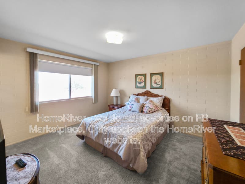 Sun City House: 10632 W Snead Dr