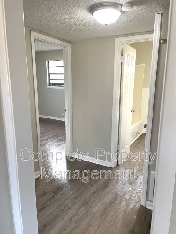 Birmingham Condo: 1108 Hall Street - 2