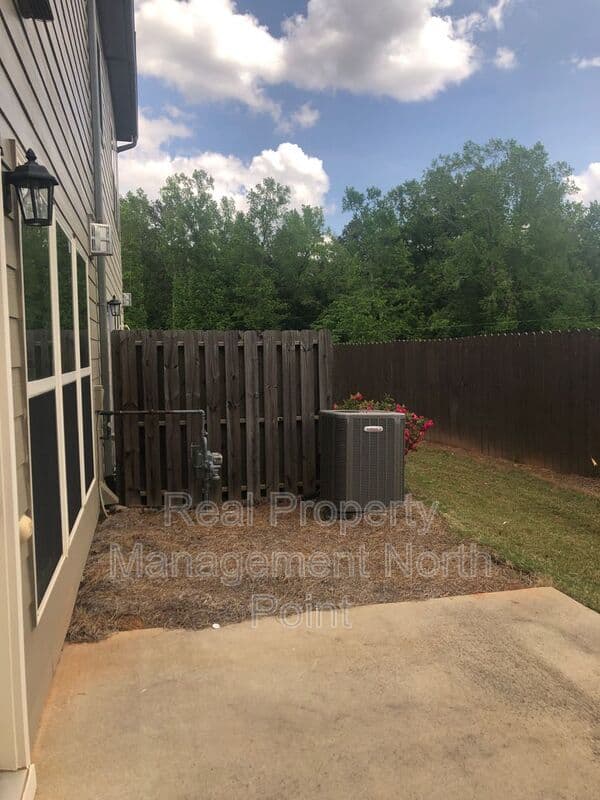 Alpharetta Townhome: 1175 Hampton Oaks Drive