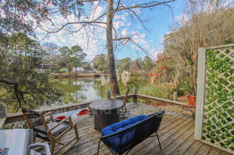 Charleston Townhome: 5 Townpark Lane