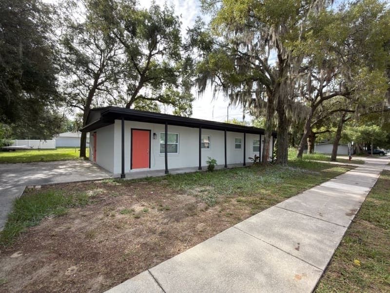 Apopka Condo: 37 West 17th Street