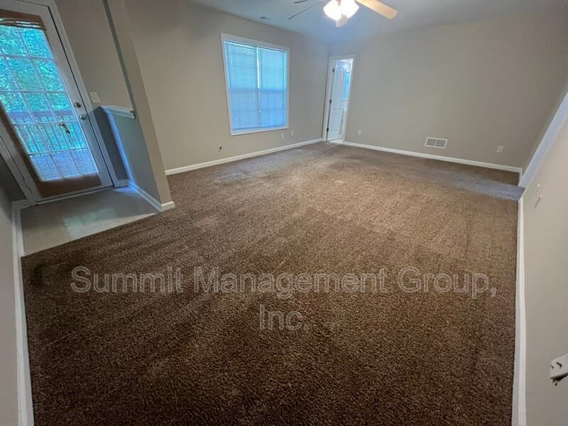 McDonough House: 1157 Chateau Terrace