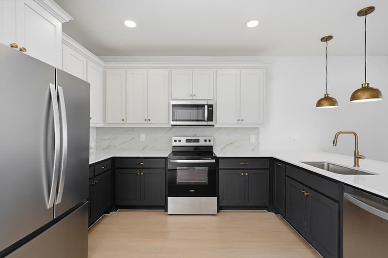 Fort Worth House: 2337 Benbrook Boulevard