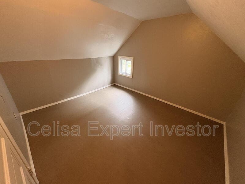 Fort Wayne Condo: 1237 West Packard Avenue