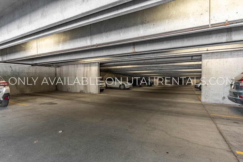 Provo House: 843 E 620 N